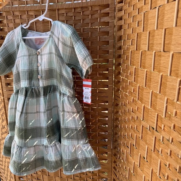 Toddler Girl 5T (1 is XS 4/5) Winter Dress Bundle Green / Pink / Purple - Picture 4 of 14